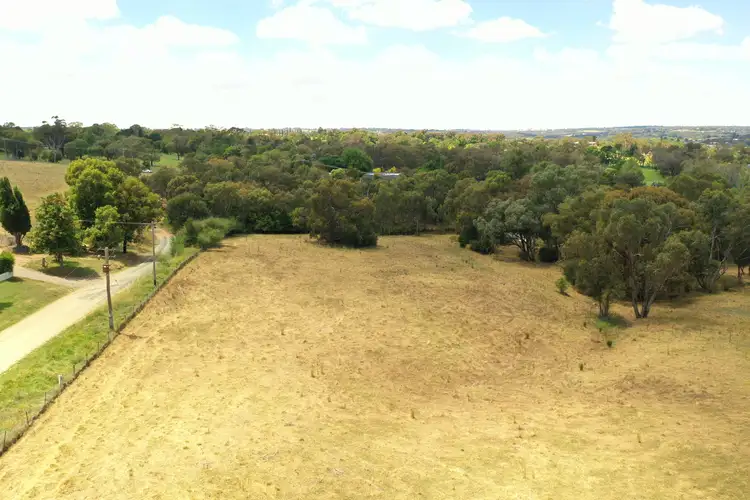 29 Mcmahons Road, Young NSW 2594
