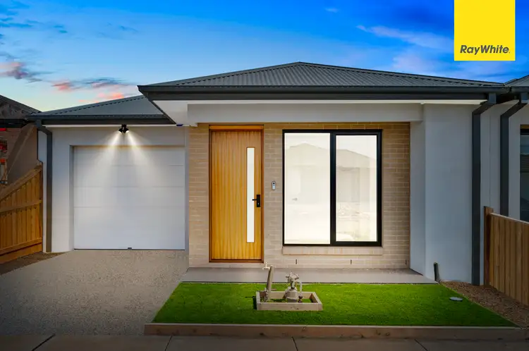 5 Harwich Street, Rockbank VIC 3335