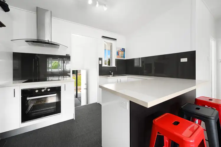 Sixth view of Homely house listing, 10 Plover Avenue, Paradise Point QLD 4216