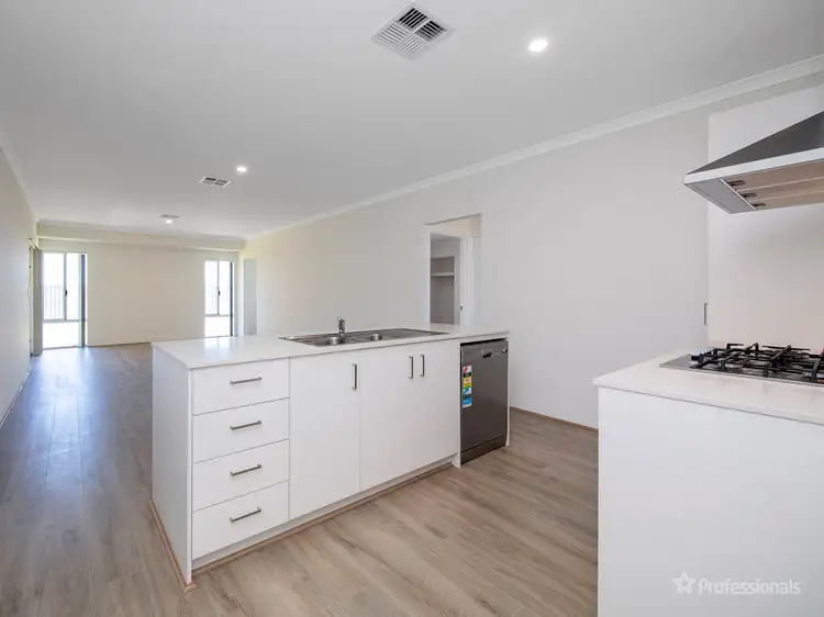 Fifth view of Homely house listing, 24 Lorikeet Approach, Eglinton WA 6034