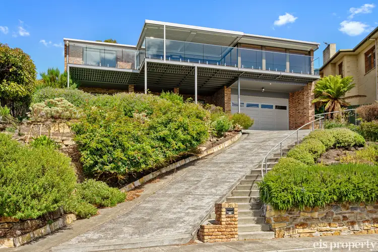5 Tolmans Court