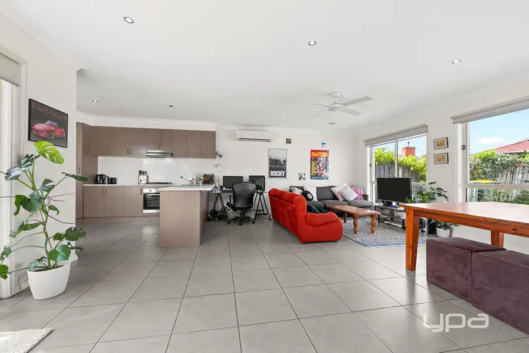 Second view of Homely unit listing, 2/14 Thomas Street, St Albans VIC 3021