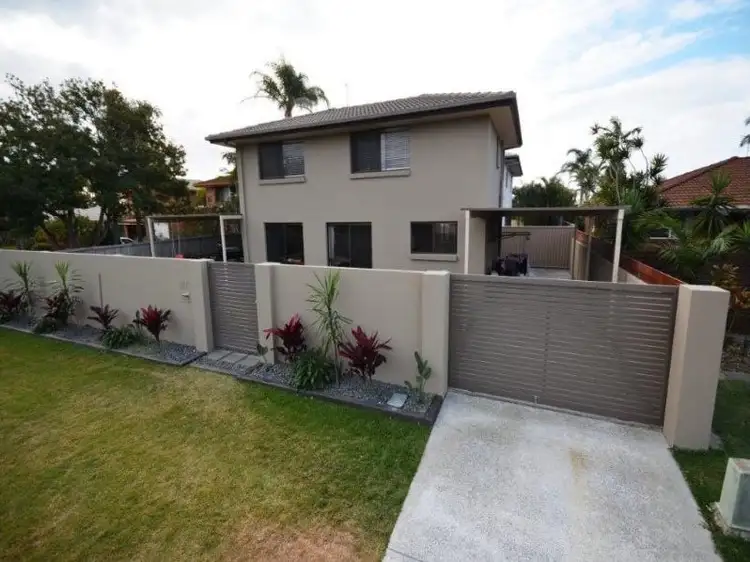 Main view of Homely house listing, 1/27 Maiala Close, Paradise Point QLD 4216