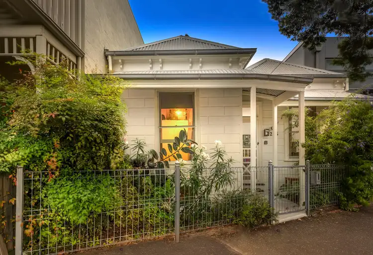 225 Esplanade West, Port Melbourne VIC 3207