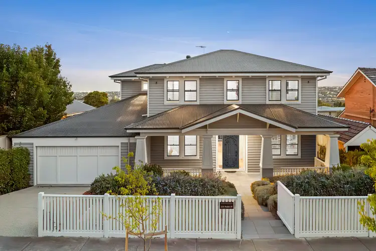 233 Noble Street, Newtown VIC 3220