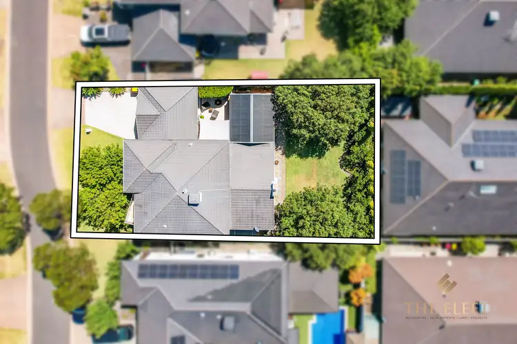 Second view of Homely house listing, 5 Bloomingdale Court, Sanctuary Lakes VIC 3030