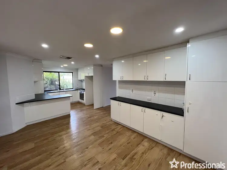 20 Earls Court, Thornlie WA 6108