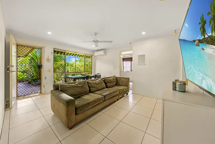 Sixth view of Homely house listing, 2/15 Hollywood Place, Oxenford QLD 4210