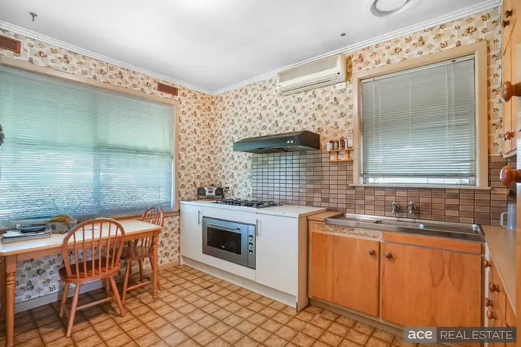 Fifth view of Homely house listing, 2 Charlesworth Street, Laverton VIC 3028