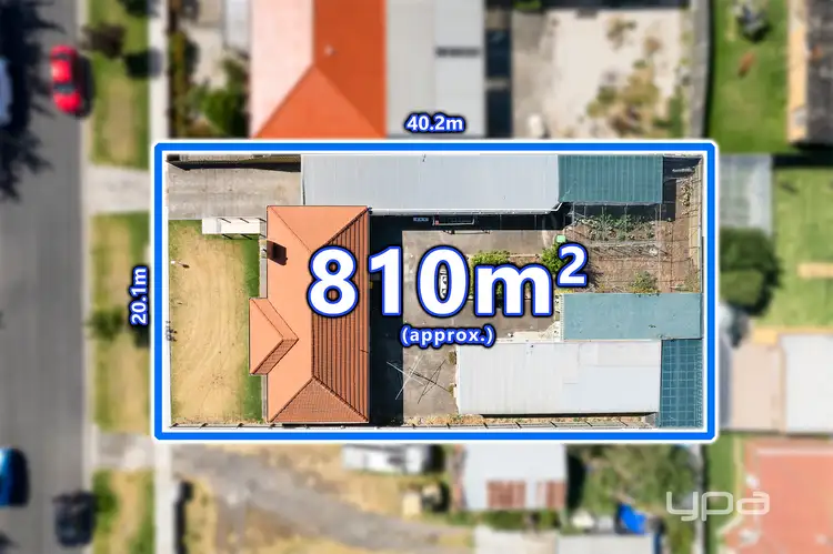 12 Buchanan Street, St Albans VIC 3021