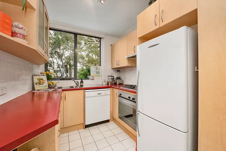 Third view of Homely apartment listing, 23/11 Auburn Grove, Hawthorn East VIC 3123