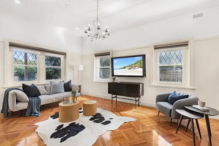 1/10 Highbury Street, Balwyn North VIC 3104