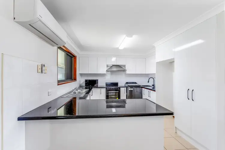 Sixth view of Homely house listing, 10 Bristol Court, Rothwell QLD 4022