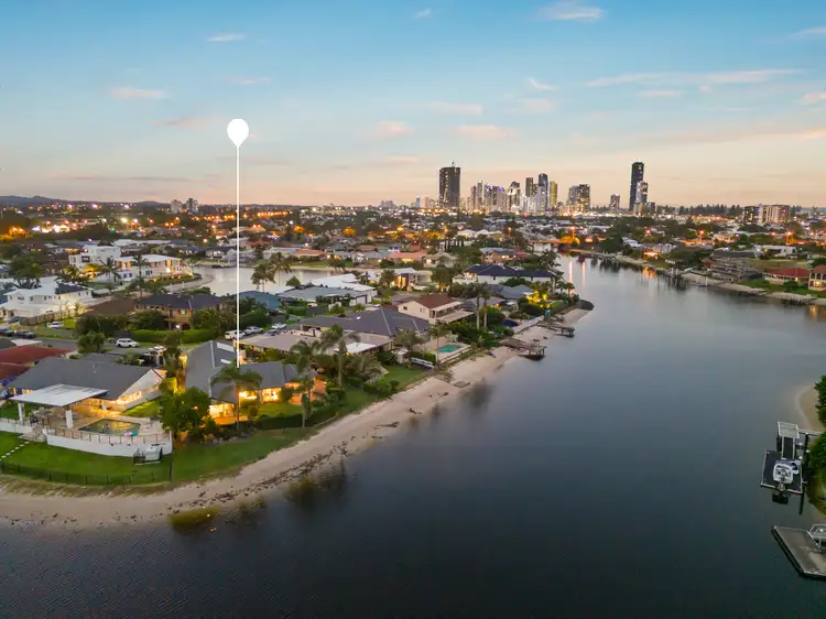 27 Cadence Avenue, Mermaid Waters QLD 4218