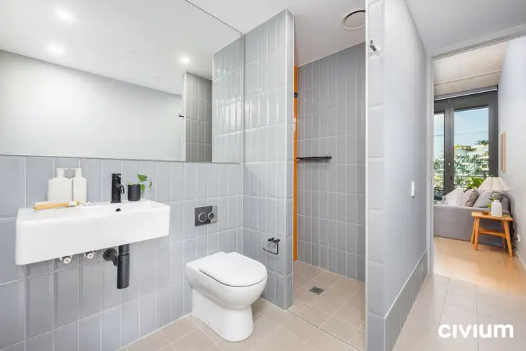 Sixth view of Homely house listing, 3/39 Eastlake Parade, Kingston ACT 2604