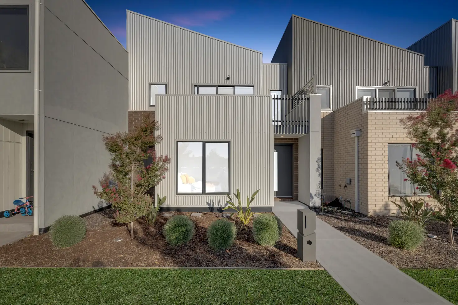 Main view of Homely townhouse listing, 36 Kobe Crescent, Wollert VIC 3750