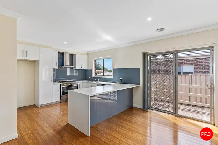 Sixth view of Homely house listing, 3 Pinnaroo Court, Strathdale VIC 3550