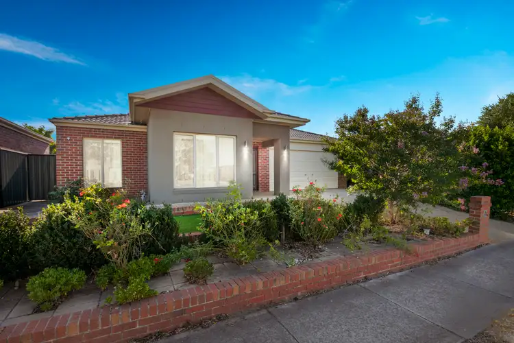37 Eagleridge Promenade, Tarneit VIC 3029