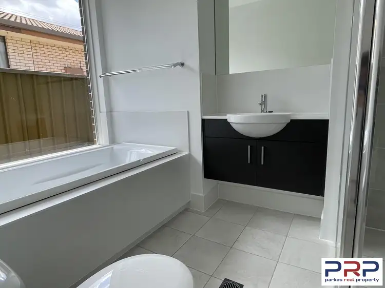 Seventh view of Homely house listing, 1/97 Hill, Parkes NSW 2870