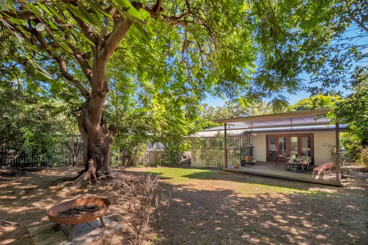14 Aldwych Street, Stafford Heights QLD 4053