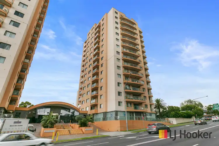 600 Railway Pde