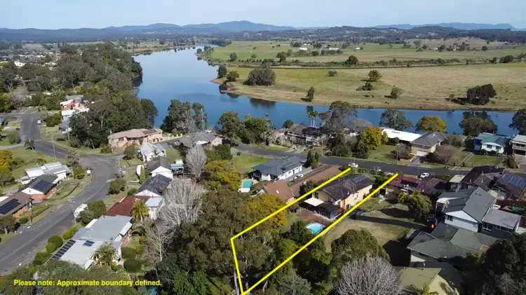 7 Cowan Road, Taree NSW 2430