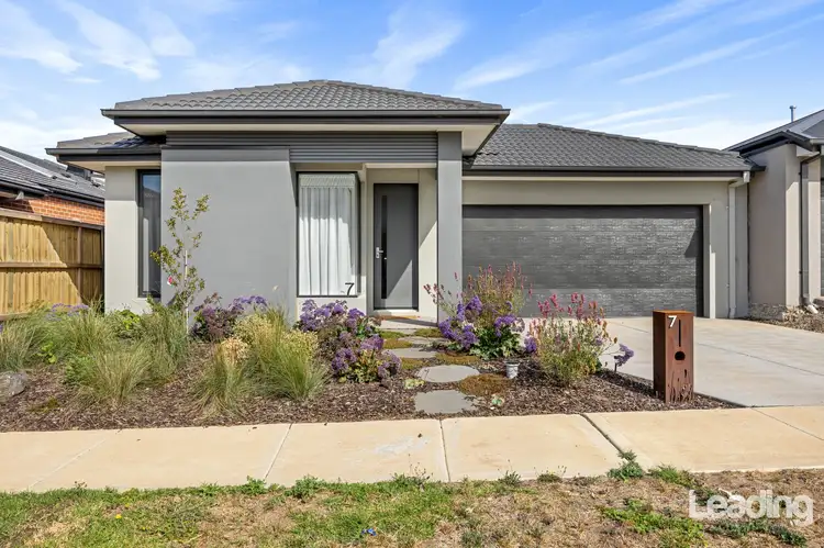 7 Essence Street, Diggers Rest VIC 3427