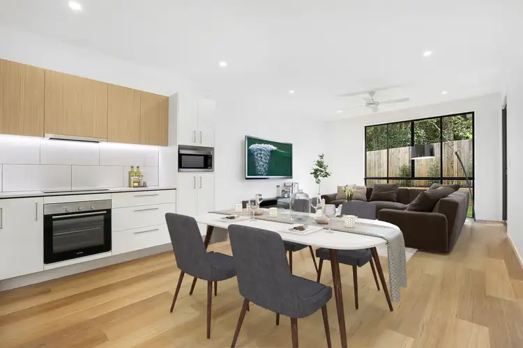 10/2 Olivine Street