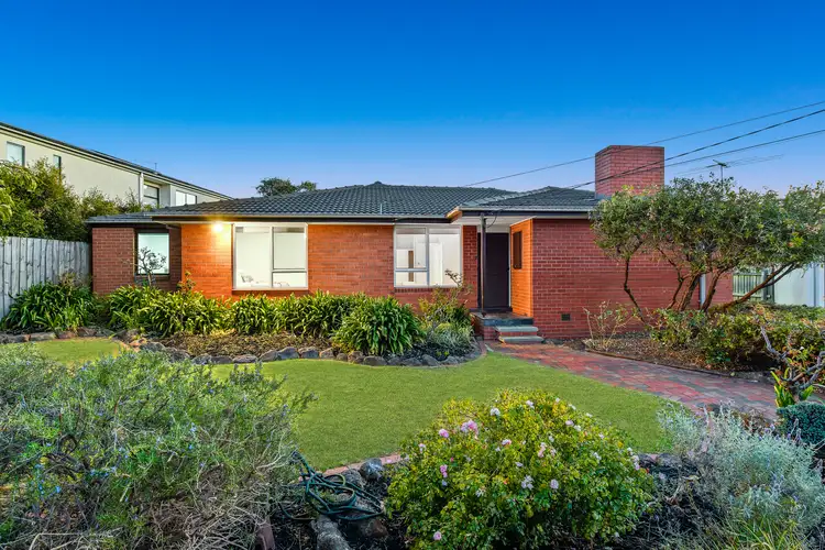 Second view of Homely house listing, 6 Stradbroke Crescent, Mulgrave VIC 3170