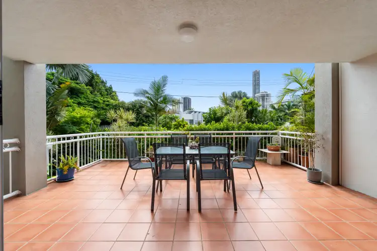 6/78-80 Stanhill Drive, Chevron Island QLD 4217