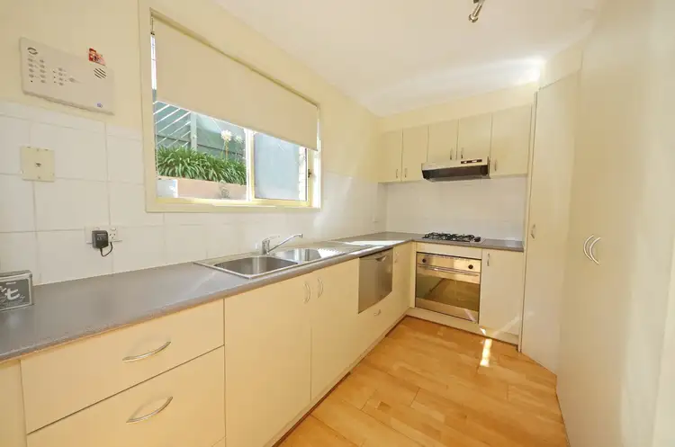 Fourth view of Homely house listing, 27 Gateway Close, Chadstone VIC 3148