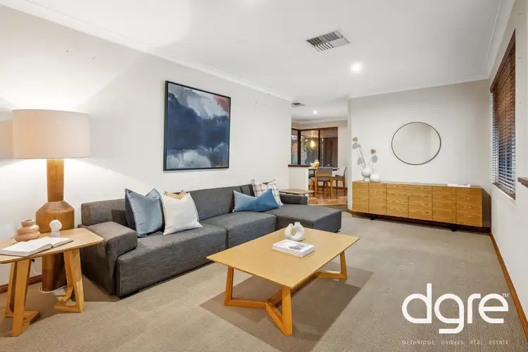17 Underwood Grove, Kardinya WA 6163