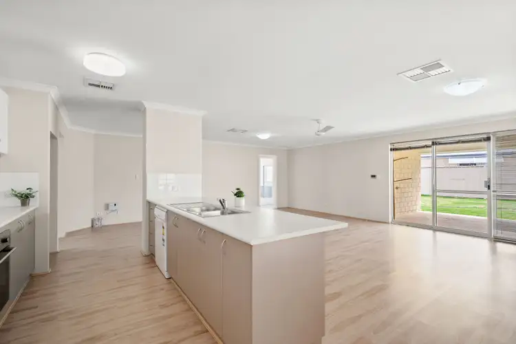 Sixth view of Homely house listing, 9 Sherwood Link, Ravenswood WA 6208