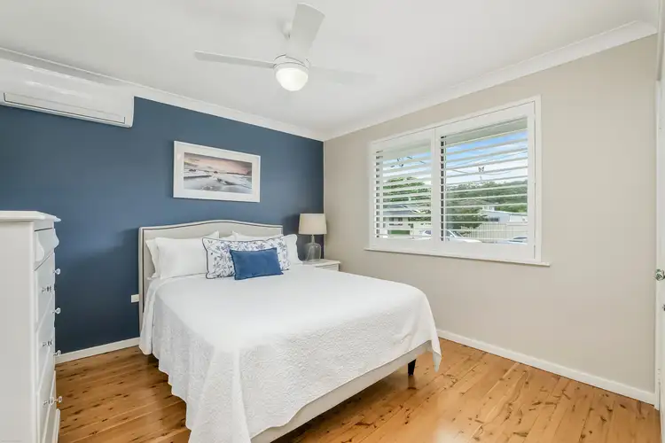 Fourth view of Homely house listing, 10 Sunshine Drive, Point Clare NSW 2250