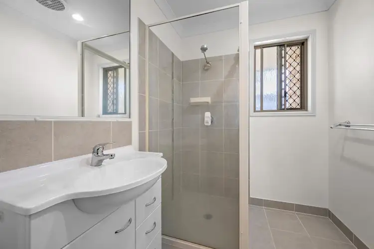 Fourth view of Homely semi-detached listing, 1/22 Viewpoint Way, New Auckland QLD 4680