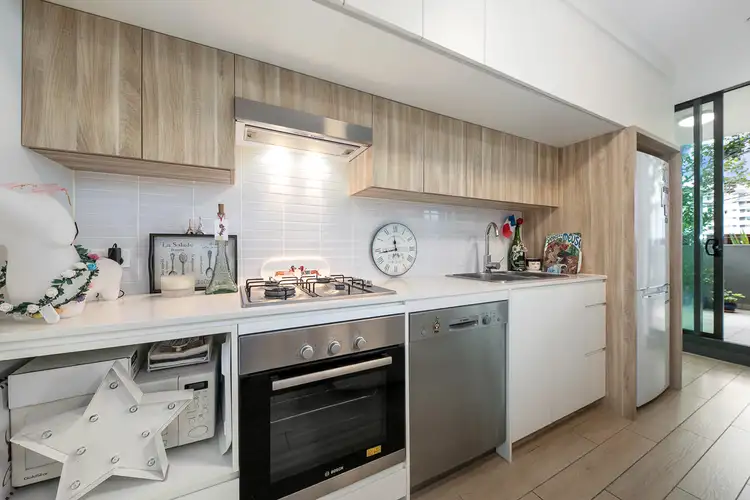 Second view of Homely unit listing, 50302/37B Harbour Road, Hamilton QLD 4007