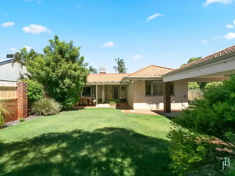 1/13 Canavan Crescent, Manning WA 6152