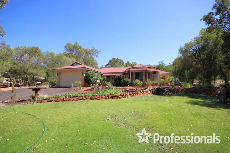 12 Wildflower Way, Leschenault WA 6233