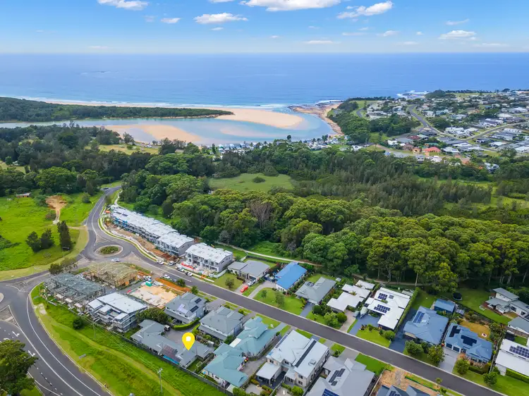 4/8 Wuru Drive