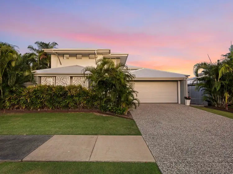 16 Halcro Street, Pialba QLD 4655