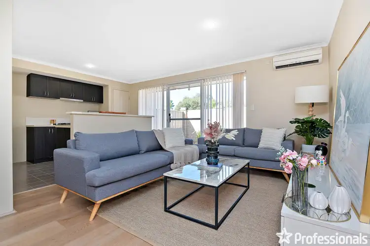 Third view of Homely house listing, 6/1 Coojong Link, Success WA 6164