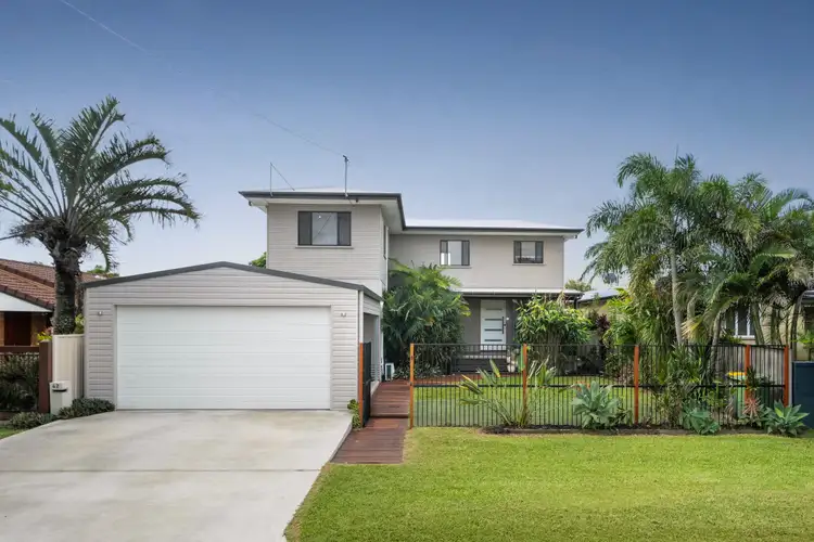 42 Collins Street, Woody Point QLD 4019