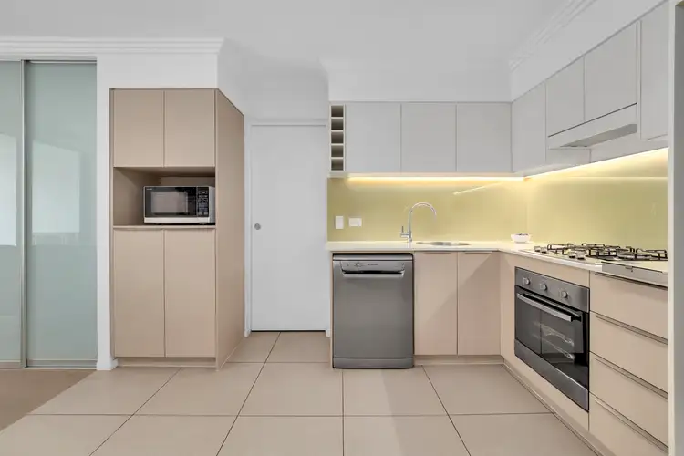 Second view of Homely apartment listing, 302/14 Merivale Street, South Brisbane QLD 4101