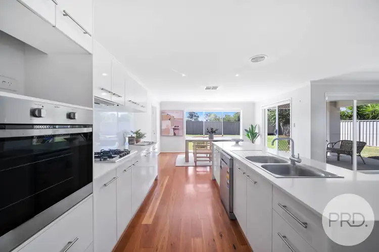 Fifth view of Homely house listing, 5 Breasley Crescent, Boorooma NSW 2650