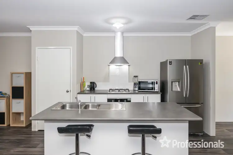 Sixth view of Homely house listing, 5 Idalia Way, Yanchep WA 6035
