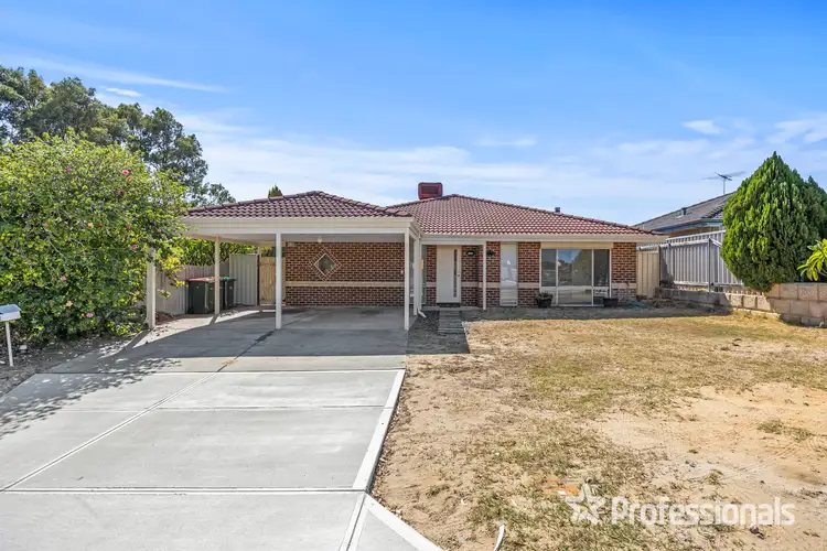 22 Bradford Place, Marangaroo WA 6064