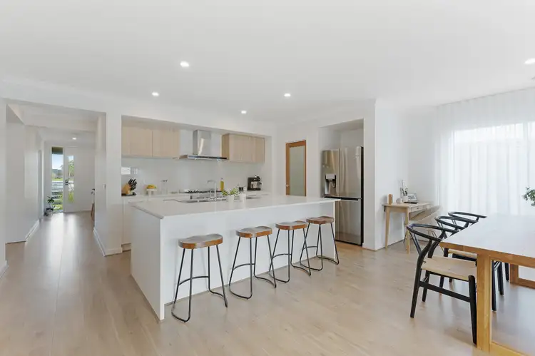 Third view of Homely house listing, 52 Yaralla Circuit, Clyde VIC 3978