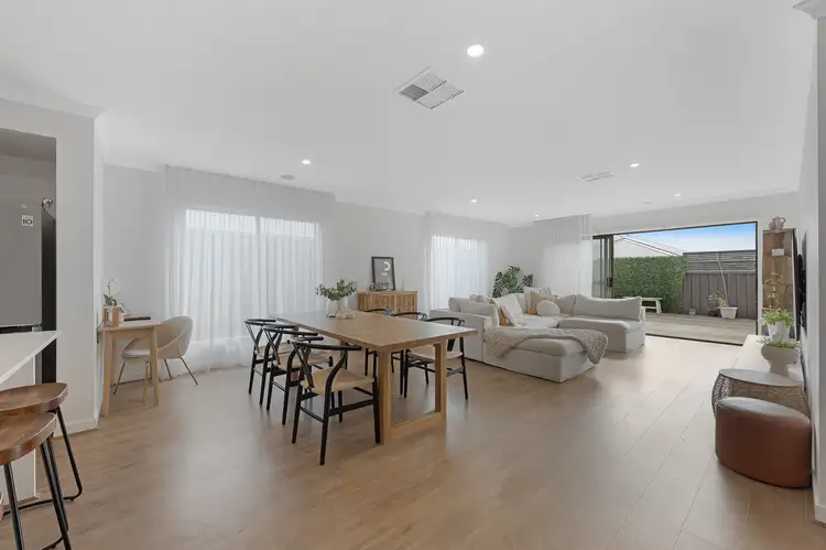 Fourth view of Homely house listing, 52 Yaralla Circuit, Clyde VIC 3978