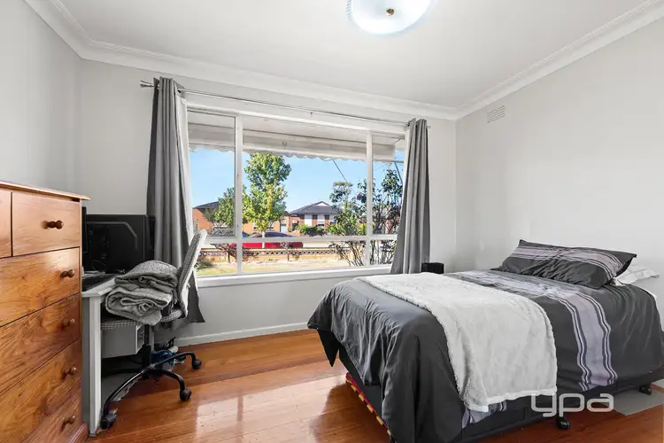 Fifth view of Homely house listing, 53 Chedgey Drive, St Albans VIC 3021