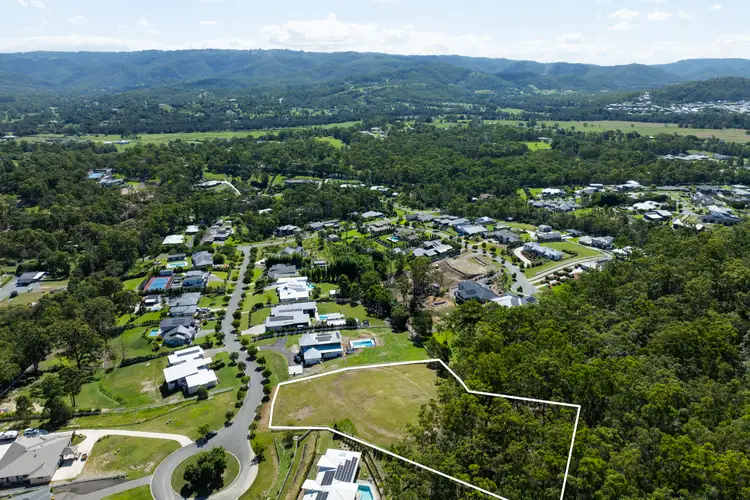 22 Whittington Way, Maudsland QLD 4210
